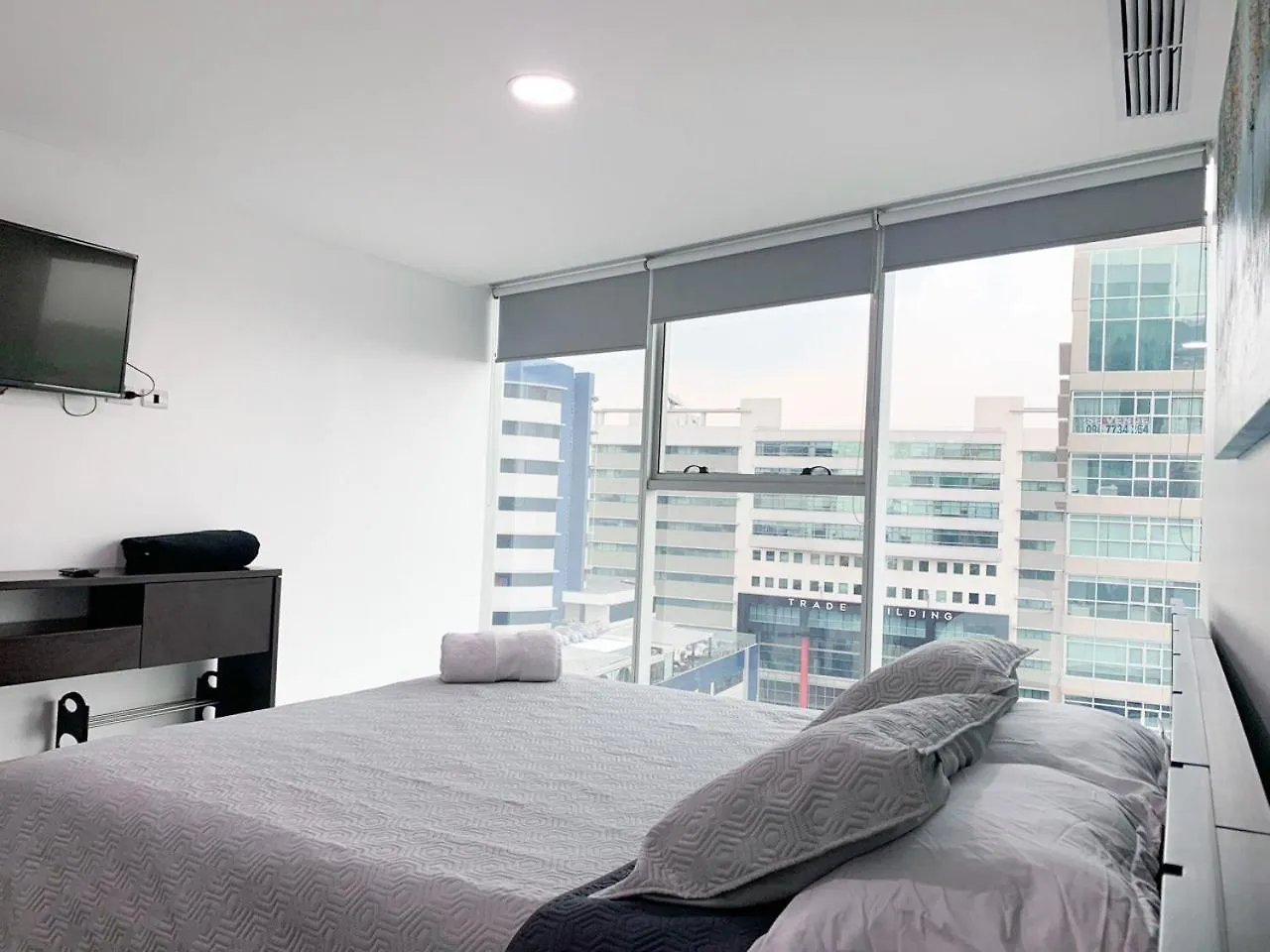 Depa Piso Alto Frente Al Mall Del Sol Guayaquil Apartmán