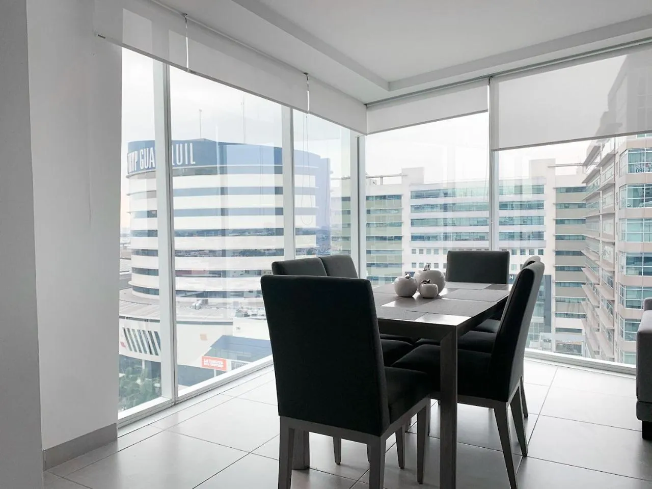 Depa Piso Alto Frente Al Mall Del Sol Guayaquil Apartmán